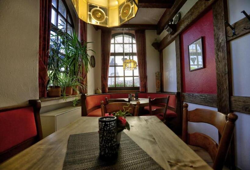 호텔 Winzerhof Brachtendorf