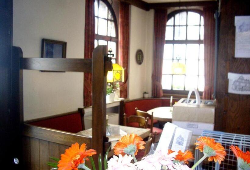 호텔 Winzerhof Brachtendorf