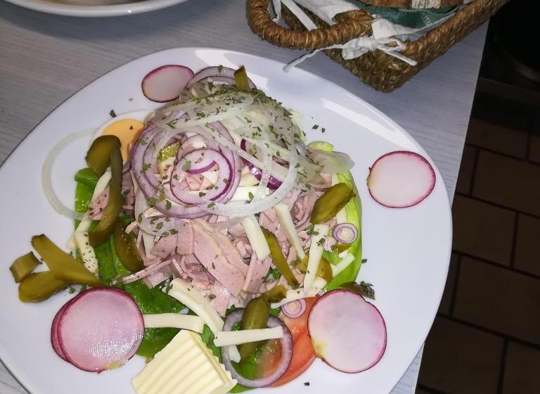 호텔 Winzerhof Brachtendorf