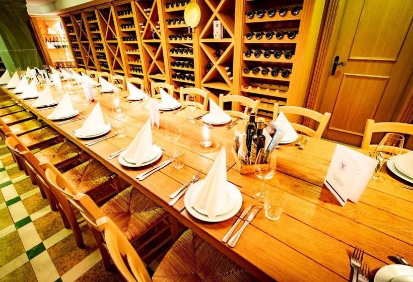 هتل Xii Apostel Albergo