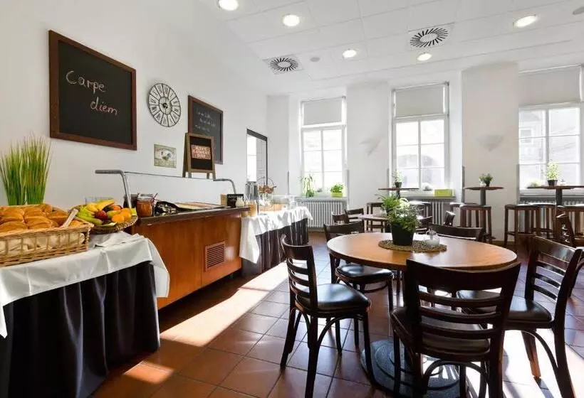 Kolping Hostel Trier Im Warsberger Hof