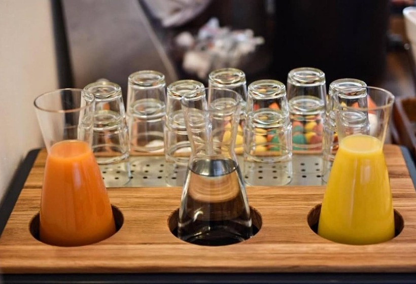 Martins Klause Airport Messe Hotel   Self Check In