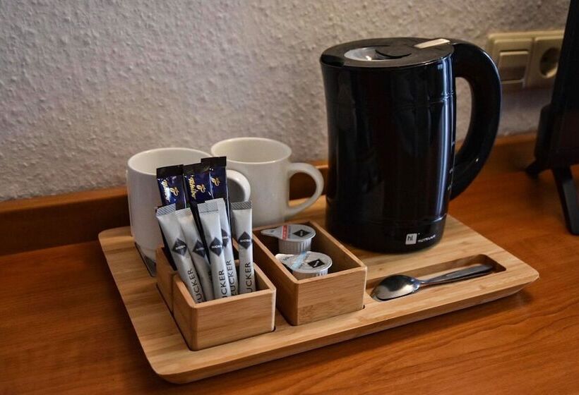 Martins Klause Airport Messe Hotel   Self Check In