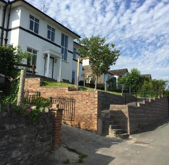 مبيت وإفطار Bryn Derwen