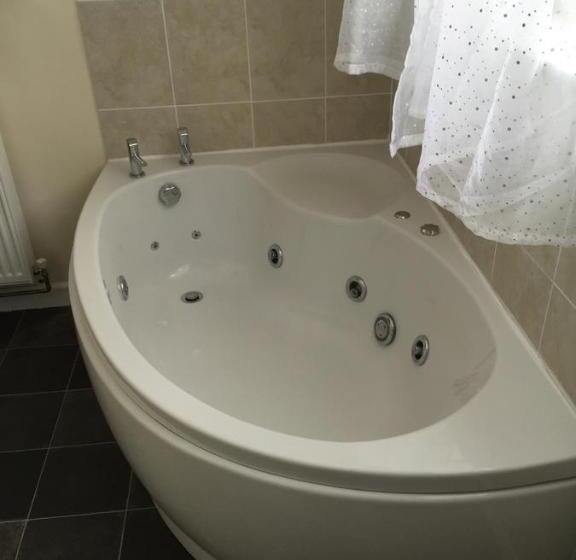 مبيت وإفطار Bryn Derwen