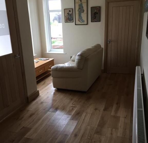 مبيت وإفطار Bryn Derwen