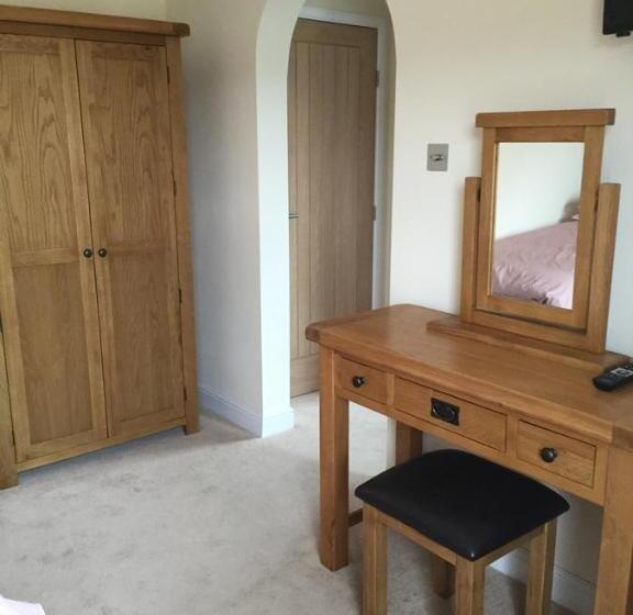 مبيت وإفطار Bryn Derwen