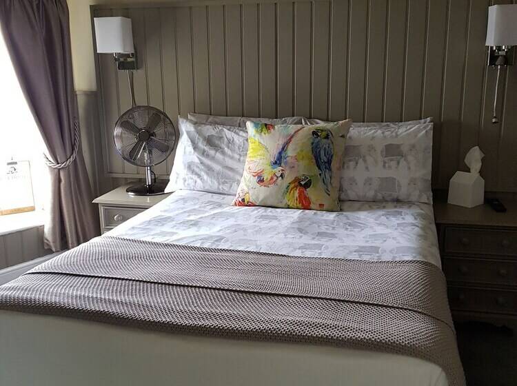 مبيت وإفطار Bull