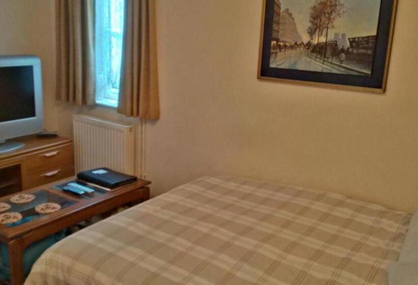 تختخواب و صبحانه Hethersett Lodge