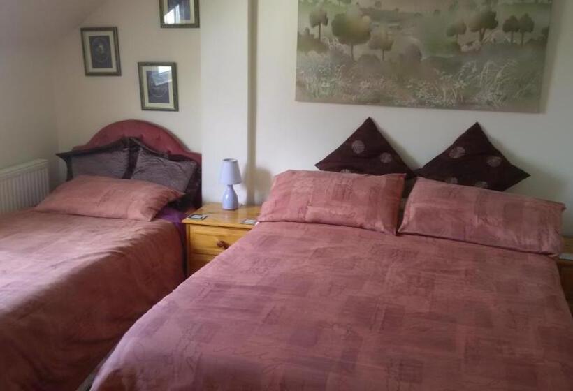 تختخواب و صبحانه Hethersett Lodge