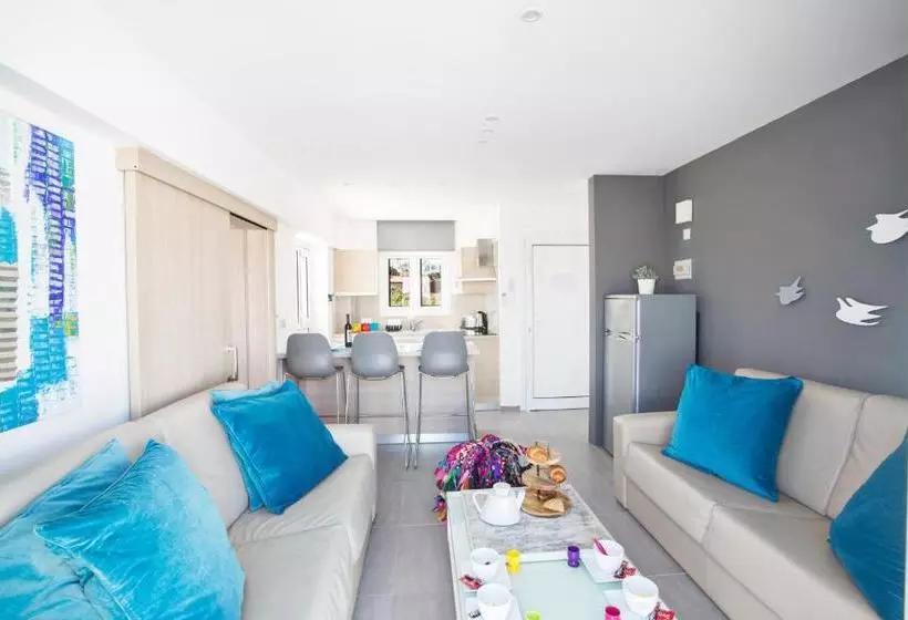 Evelina Apartment