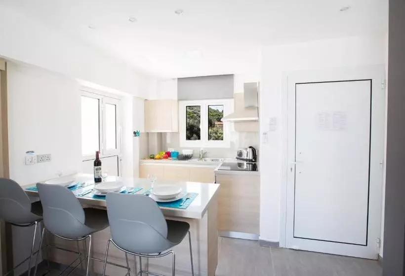 Evelina Apartment