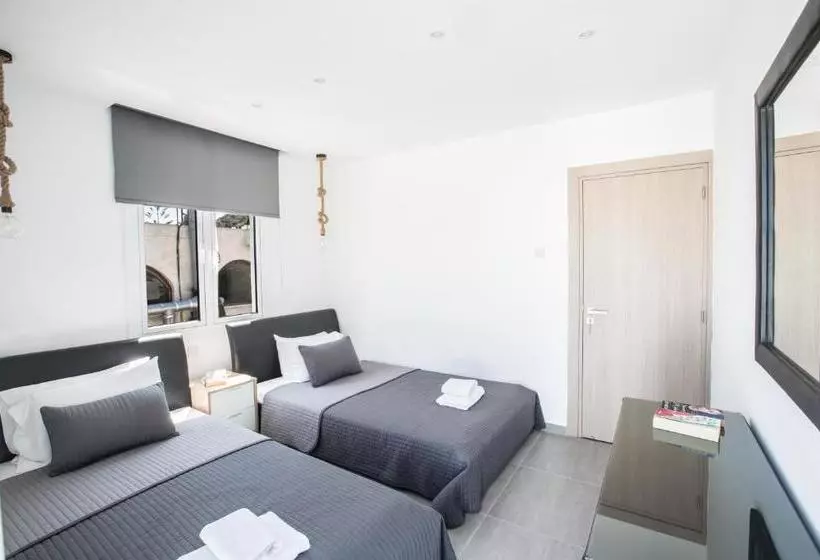 Evelina Apartment