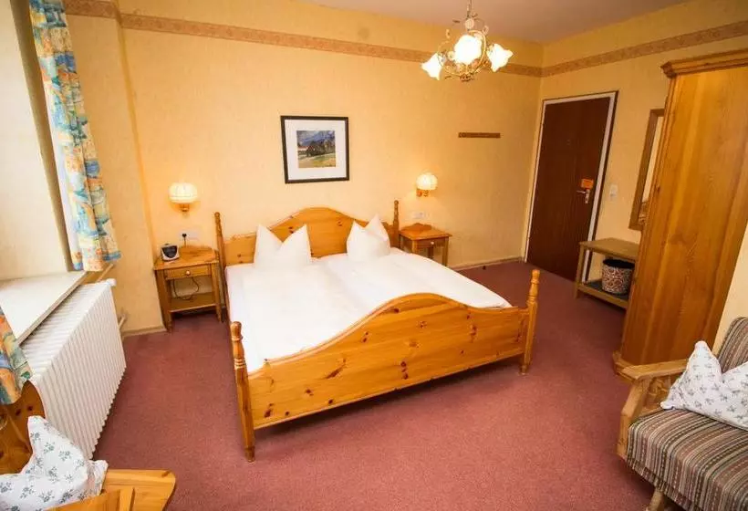 Hotel Altwirt