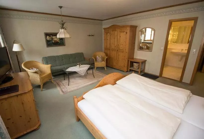 Hotel Altwirt