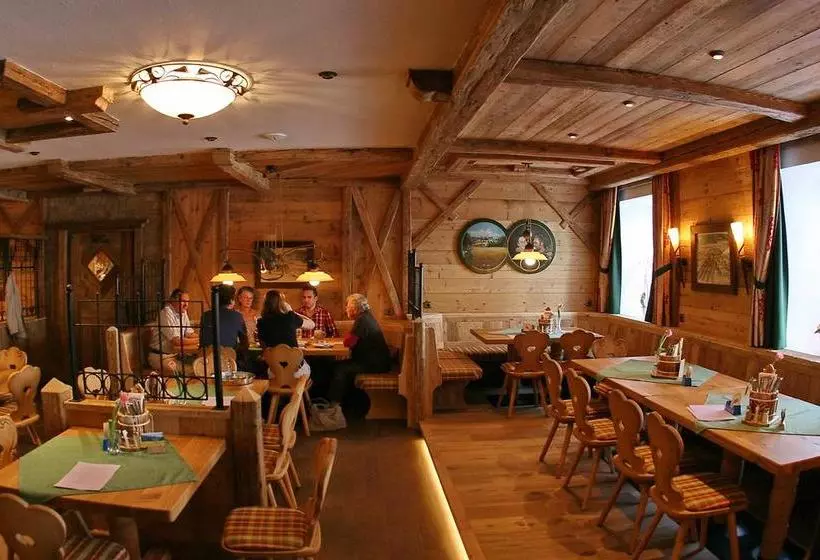 Hotel Altwirt