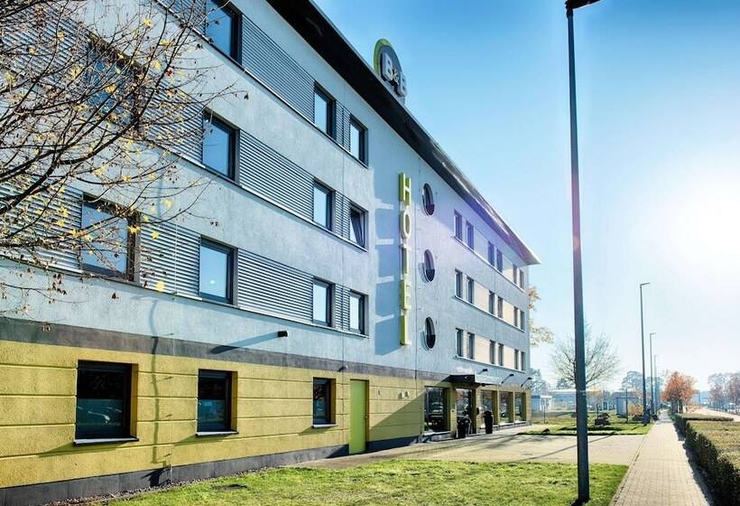 B&b Hotel Baden Airpark