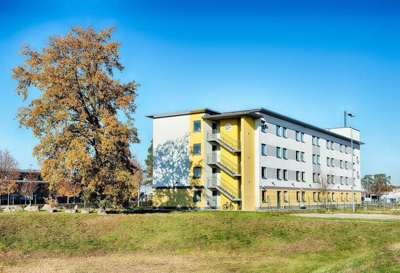 B&b Hotel Baden Airpark