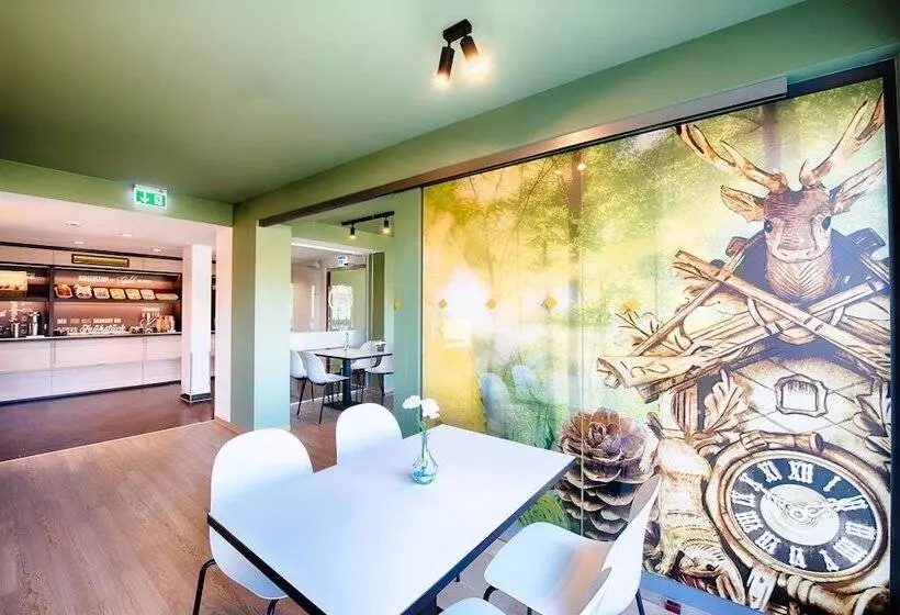 B&b Hotel Baden Airpark