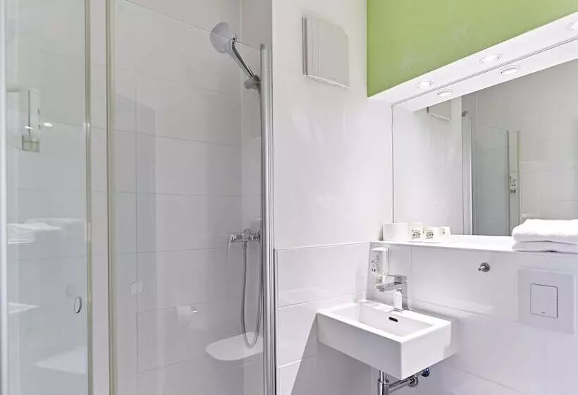B&b Hotel Köln Airport