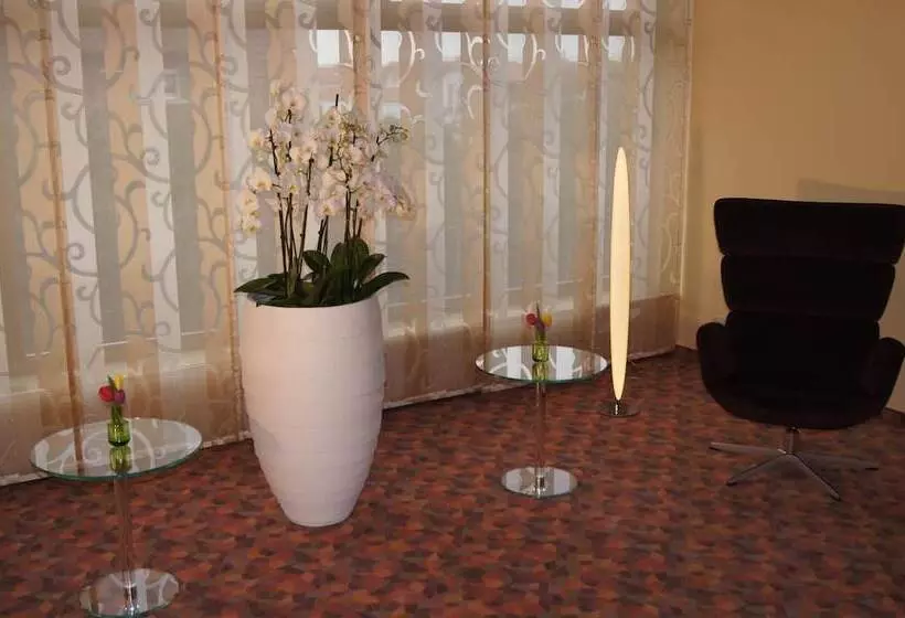Hotel Christine