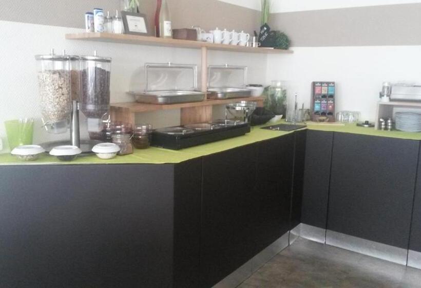 בית מלון כפרי Hamm