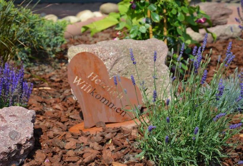 בית מלון כפרי Hamm