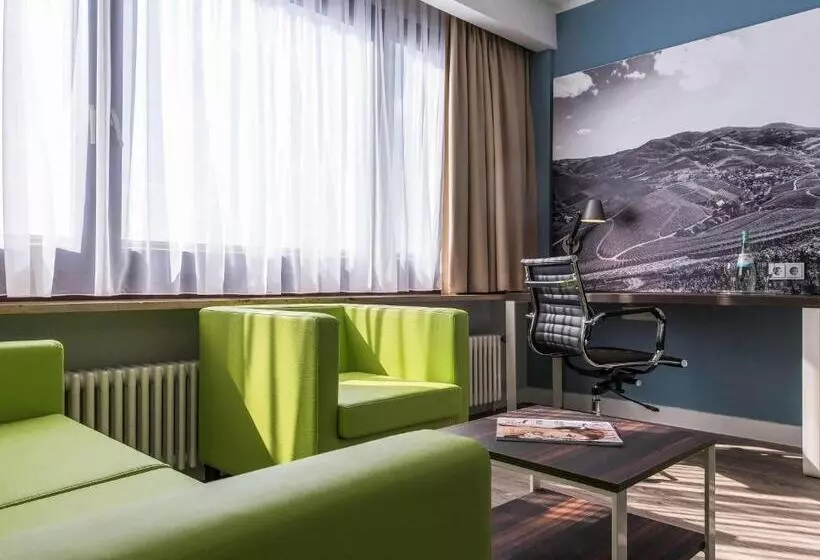 Hotelli Ibis Styles Offenburg City