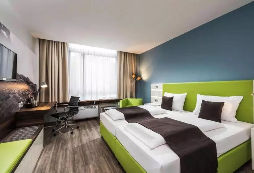 Hotelli Ibis Styles Offenburg City