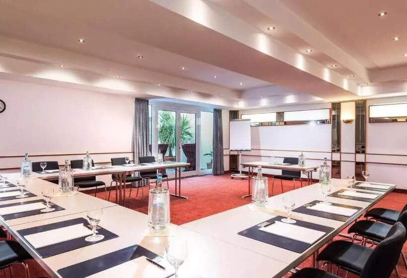 Hotelli Ibis Styles Offenburg City