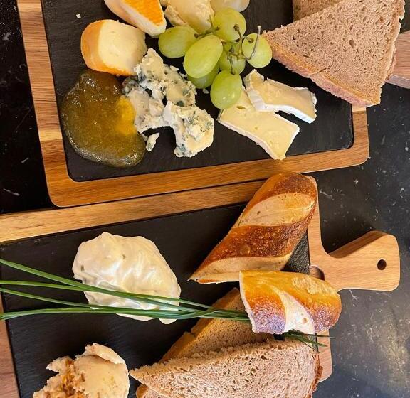 هتل Moselhaus Weiskopf