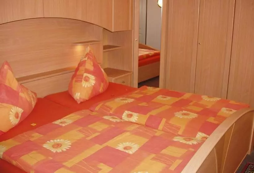 Hotelli Pension Alfa