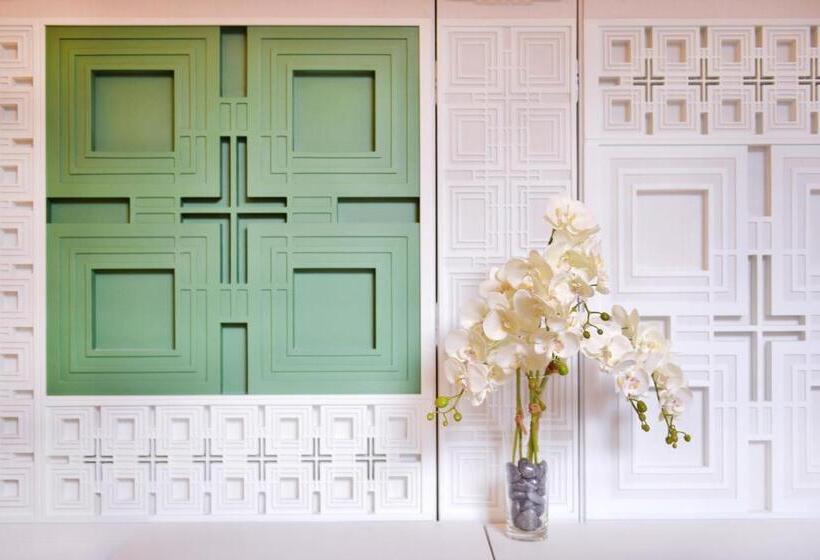 هتل Riva Arun Bangkok