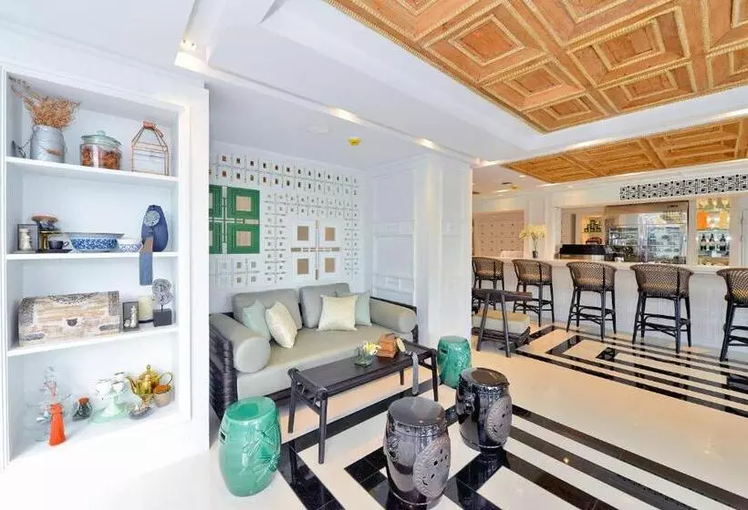 هتل Riva Arun Bangkok