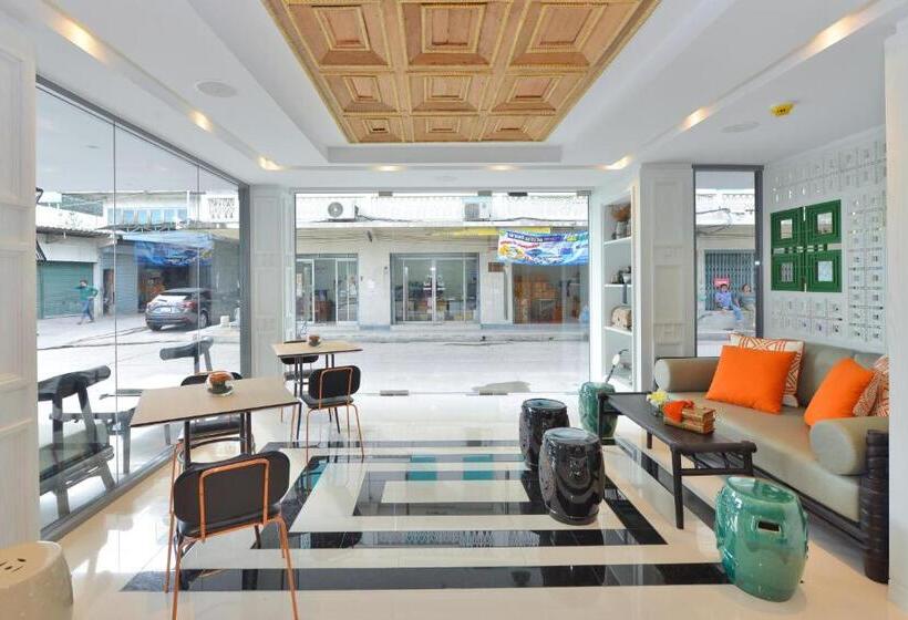 هتل Riva Arun Bangkok