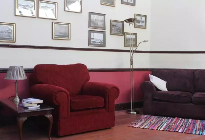 Murray Library Hostel