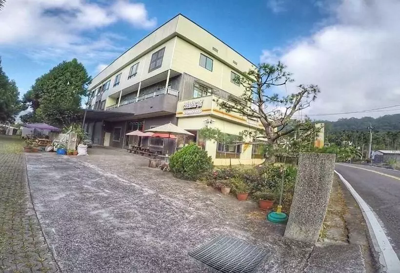 Nantou Sunmoon Lake Walami Homestay B&b