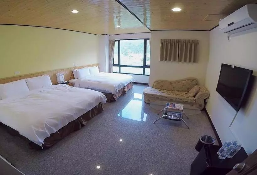 Nantou Sunmoon Lake Walami Homestay B&b