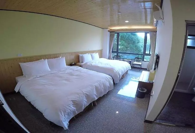 Nantou Sunmoon Lake Walami Homestay B&b