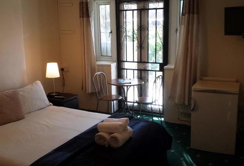 הוסטל Whitechapel Rooms