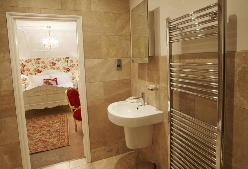 مبيت وإفطار Eighteen97