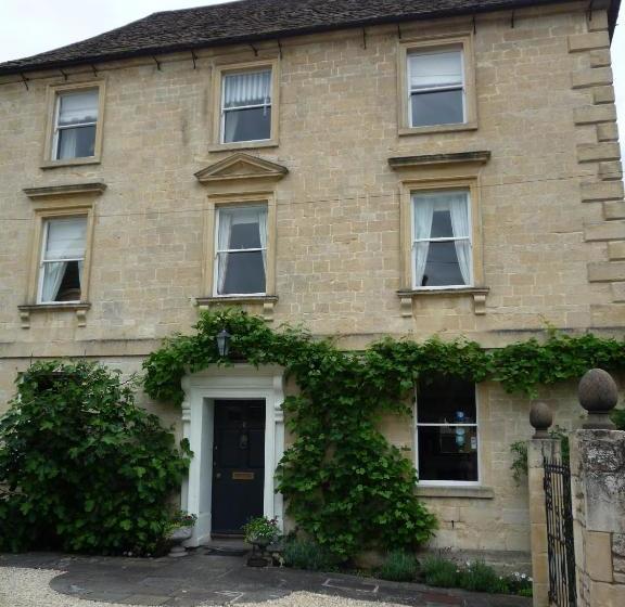 住宿加早餐  Poplar House