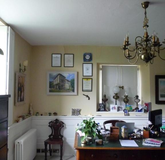 住宿加早餐  Poplar House