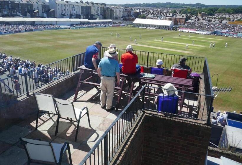 مبيت وإفطار The Boundary