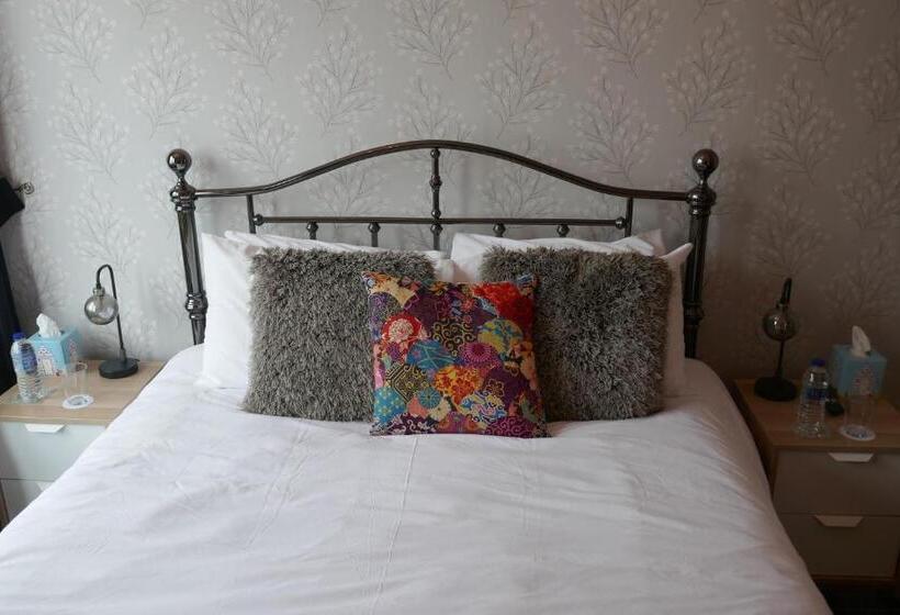 مبيت وإفطار The Boundary