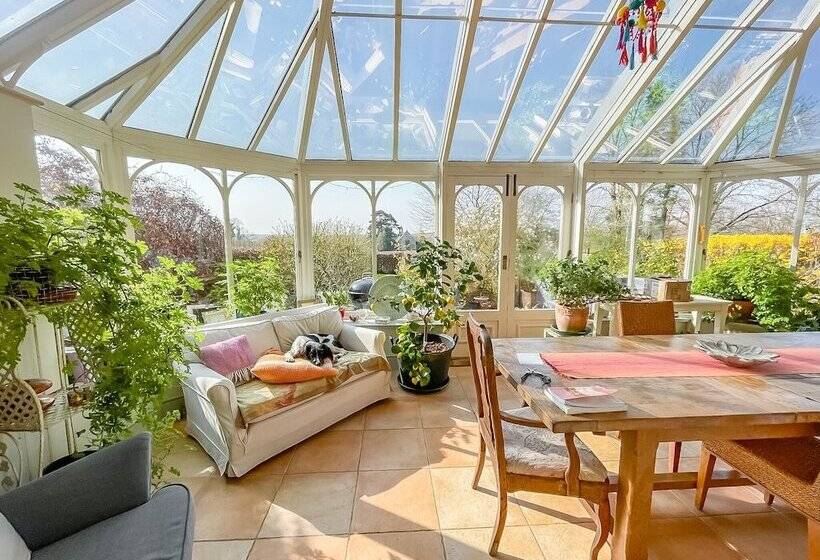 Bed and Breakfast The Clock Tower