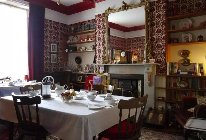 Bed and Breakfast The Fieldings