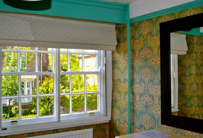 Bed and Breakfast The Queen