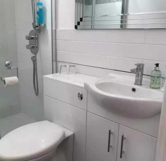 Bed and Breakfast Glenlyon Flat   Nec