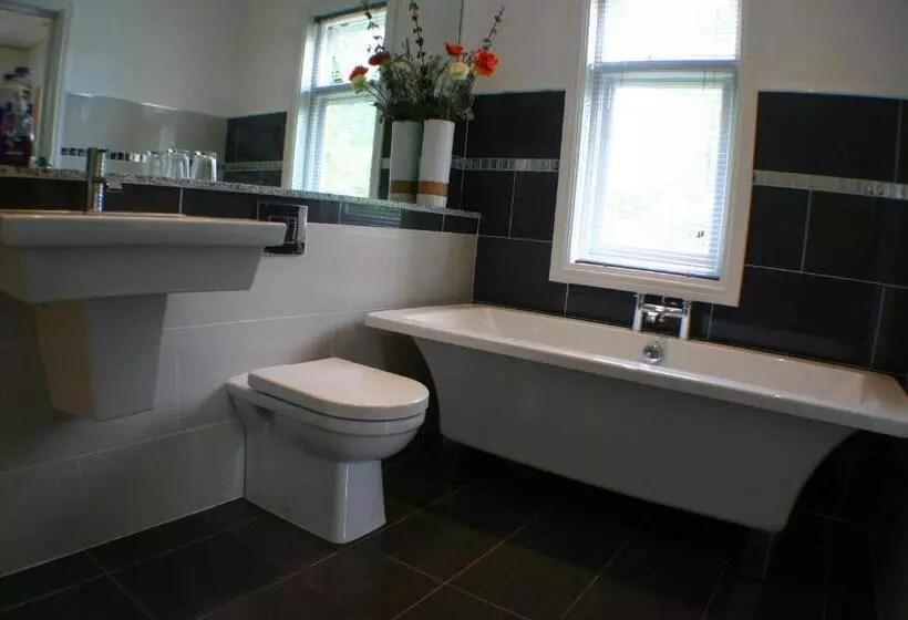 Bed and Breakfast Glenlyon Flat   Nec